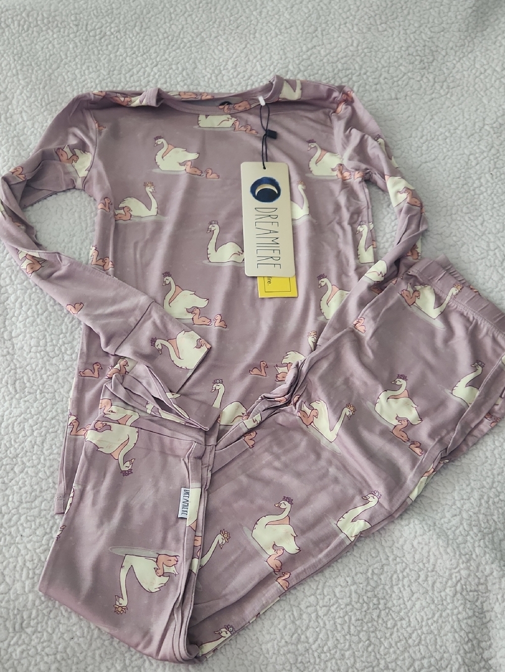NWT Dreamiere bamboo pajama set Size 8